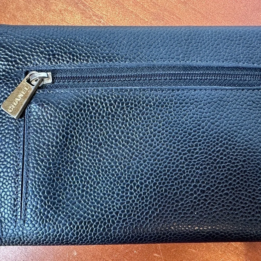 Chanel Black leather wallet